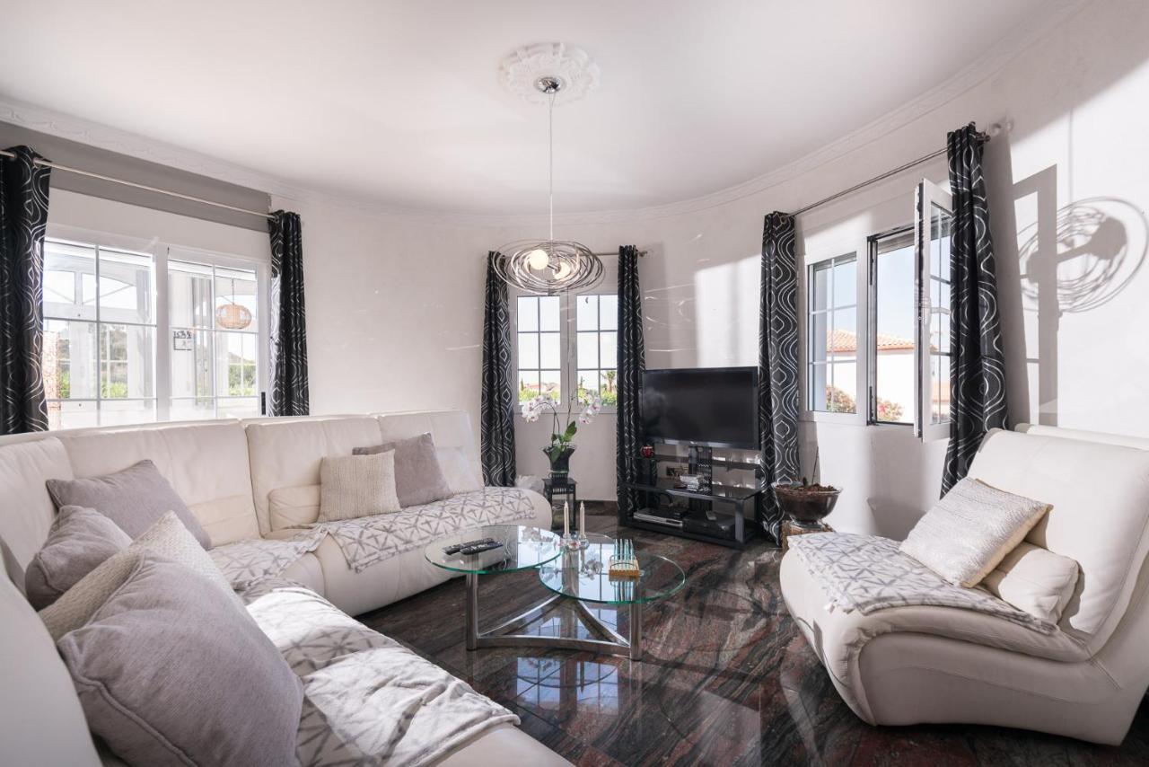 Villa Bruges Busot 3 Bath 3 Bed El Campello Esterno foto